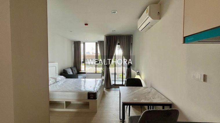 picture Thana Astra Sathorn-Chan Condominium - 1/12