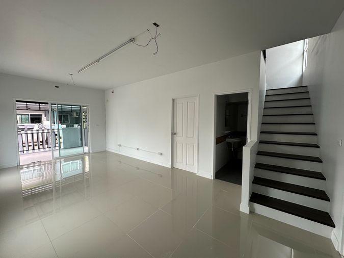 รูป ทาวน์เฮ้าส์ 2 ชั้น โครงการ เดอะโมดิช บางบัวทอง (หลังมุม) (Renovate)  ถนนลำโพ-วัดศรีเขตขันวนาราม ตำบลลำโพ บางบัวทอง นนทบุรี (ราคาถูก!  2,090,000 บาท ) - รูปที่ 31/36