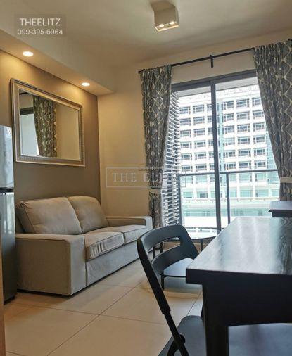 รูป ✨ เปลี่ยนเพดานห้องให้เป็นท้องฟ้า The Lofts เอกมัย ห้องกระจกบานใหญ่ที่ดึงแสงและวิวย่านสุขุมวิทเข้ามาเป็นเฟอร์นิเจอร์อีกชิ้น ❤️ - รูปที่ 5/17