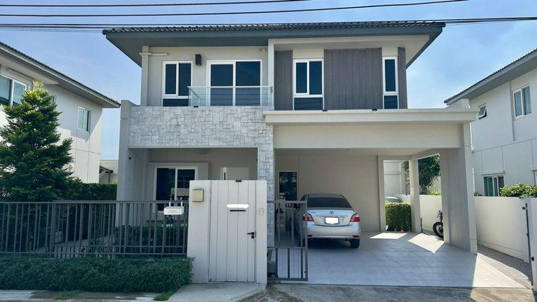 picture For sale home : Mantana 2 Motorway – New Krungthepkreetha(RT-01) - 1/5