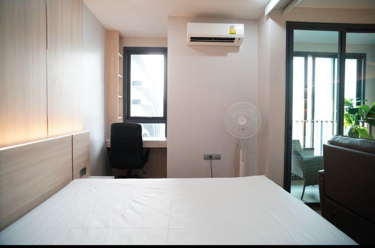 picture Ideo Q Siam-Ratchathewi. 1bed 35sq.m. Line id: @pfagent - 7/11