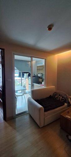 รูป 🏢 ใกล้ MRT ห้วยขวาง ทำเลดีมากกกก! | ขายด่วน Emerald Residence Ratchada - รูปที่ 2/9