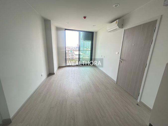 picture Thana Astra Sathorn-Chan Condominium - 1/9