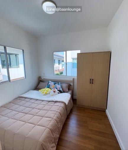 รูป หลังมุม Habitown Nest ฮาบิทาวน์ เนสท์ ทาวน์โฮม 2 ชั้น - รูปที่ 4/6