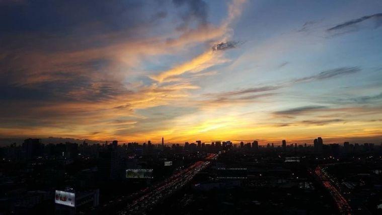 picture Condo for rent :   The Base Rama 9 - Ramkhamhaeng MK-02 line @livingbkk - 18/19
