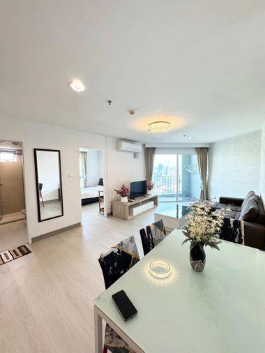 รูป ✨ ให้เช่า Villa Asoke 🏢 คอนโดหรู ใจกลางอโศก! 🏙️ 2 นอน วิวสวย ทำเลดี ใกล้ BTS แค่เอื้อม! เฟอร์ครบพร้อมอยู่! 🔑 (DSP474) - รูปที่ 7/14
