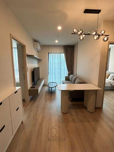 รูป ✨ ให้เช่า Villa Asoke 🏢 คอนโดหรู ใจกลางอโศก! 🏙️ 2 นอน วิวสวย ทำเลดี ใกล้ BTS แค่เอื้อม! เฟอร์ครบพร้อมอยู่! 🔑 (DSP474) - รูปที่ 1/7