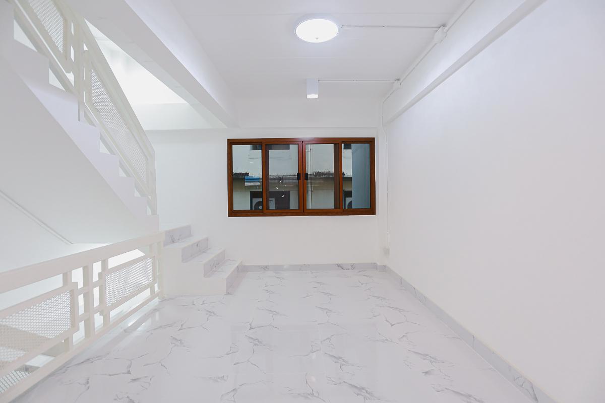 picture CB106, Townhouse for sale 3 Br, Nawamin. - 10/37