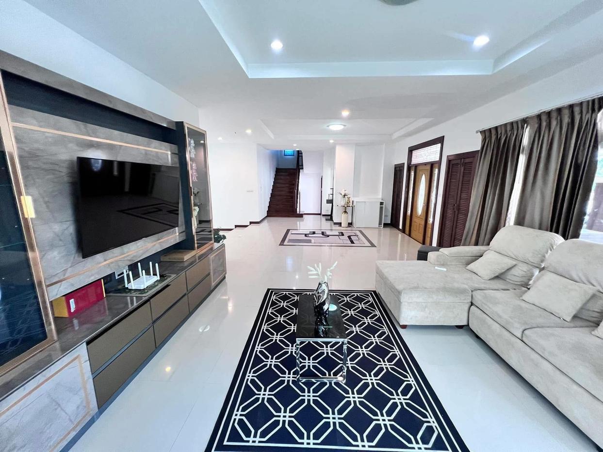 รูป House 5 Bedroom for Rent in Thung Klom Tanman East Pattaya - รูปที่ 4/7