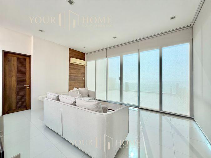 picture Turn Your Home into a Seaside Retreat - Luxury Beachfront House with Private Pool – Bangsaen - 6/35