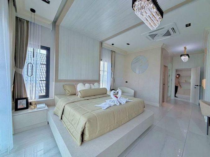 รูป คฤหาสน์หรู พื้นที่กว้างขวาง ใกล้มอเตอร์เวย์ ทำเลดี ซอยสยามคันทรีคลับพัทยา  - รูปที่ 15/18
