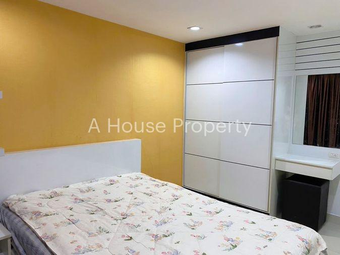 picture Affordable condo at The Time, behind Kasetsart University Sriracha. Beautiful room, move in Ready - 3/6