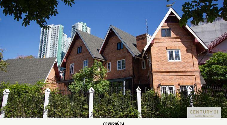 รูป ขายบ้านเดี่ยวสุดหรู Luxury houseกลางใจเมือง ติดห้าง The Up พระราม3 - รูปที่ 1/19