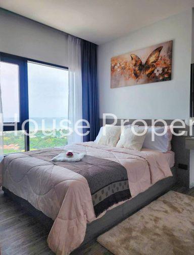 picture Selling Knightsbridge The Ocean Sriracha, a luxury condo, fully furnished and move in Ready - 2/12