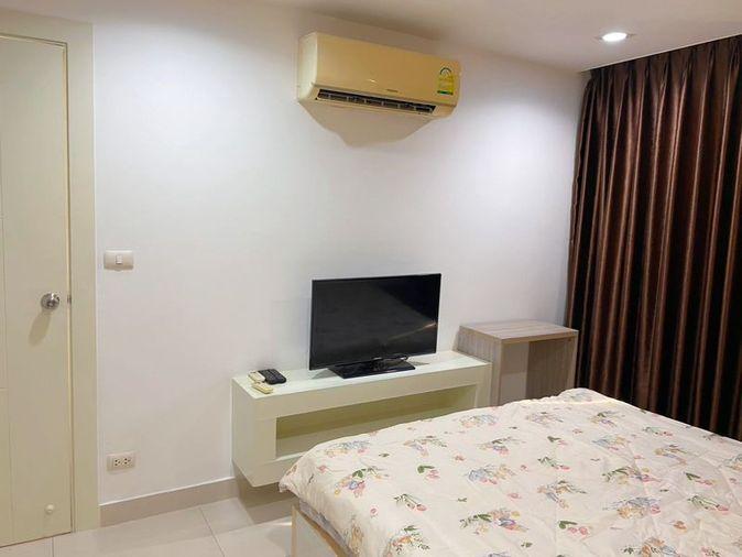 picture Affordable condo at The Time, behind Kasetsart University Sriracha. Beautiful room, move in Ready - 5/6