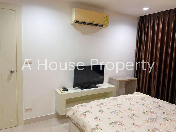 picture Affordable condo at The Time, behind Kasetsart University Sriracha. Beautiful room, move in Ready - 5/6