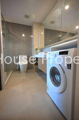 picture Selling Knightsbridge The Ocean Sriracha, a luxury condo, fully furnished and move in Ready - 10/12