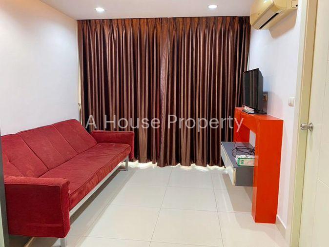 picture Affordable condo at The Time, behind Kasetsart University Sriracha. Beautiful room, move in Ready - 2/6