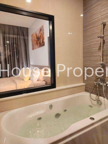picture Selling Knightsbridge The Ocean Sriracha, a luxury condo, fully furnished and move in Ready - 12/12