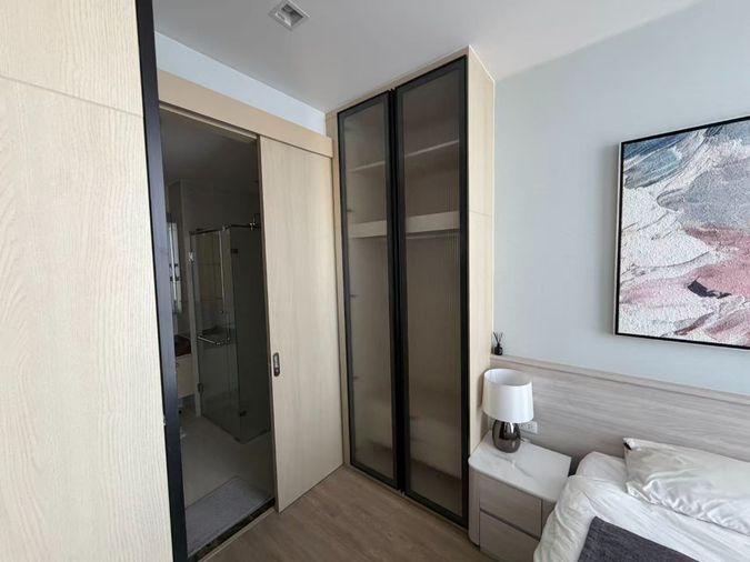 picture Noble State 39  2 Bedroom THB 65,000/month  Combined from two 35 sqm one-bedroom units, huge living room - 8/18