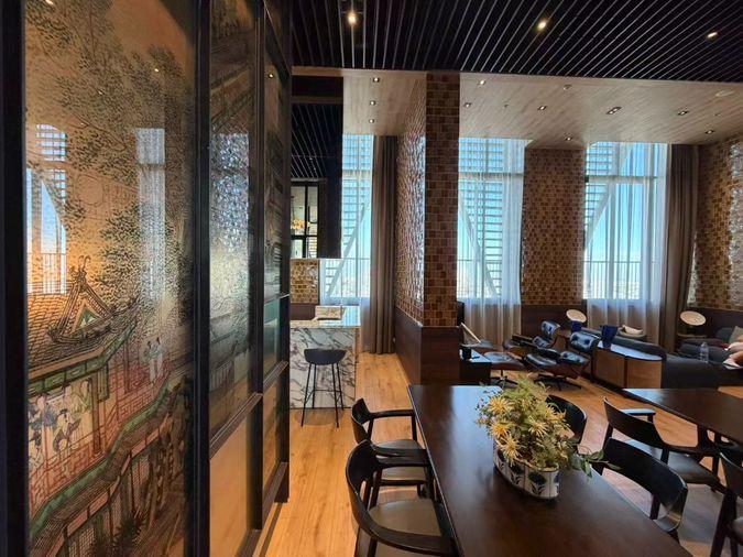picture Noble State 39  2 Bedroom THB 65,000/month  Combined from two 35 sqm one-bedroom units, huge living room - 14/18