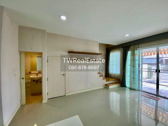 รูป ขายทาวน์โฮม 3 ชั้น บ้านกลางเมือง ลาดพร้าว 87 | บ้านเปล่า แต่งได้ตามสไตล์ | ทำเลเมือง เดินทางสะดวก - รูปที่ 3/40