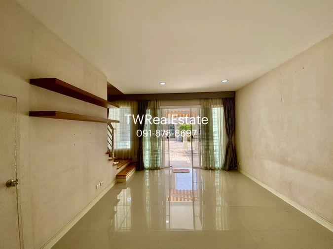 รูป ขายทาวน์โฮม 3 ชั้น บ้านกลางเมือง ลาดพร้าว 87 | บ้านเปล่า แต่งได้ตามสไตล์ | ทำเลเมือง เดินทางสะดวก - รูปที่ 35/40