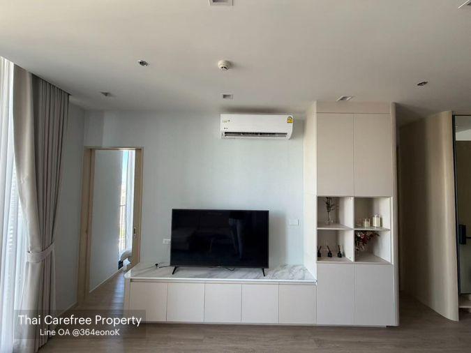 picture Noble State 39 2 Bedroom THB 65,000/month Combined from two 35 sqm one-bedroom units, huge living room - 4/18