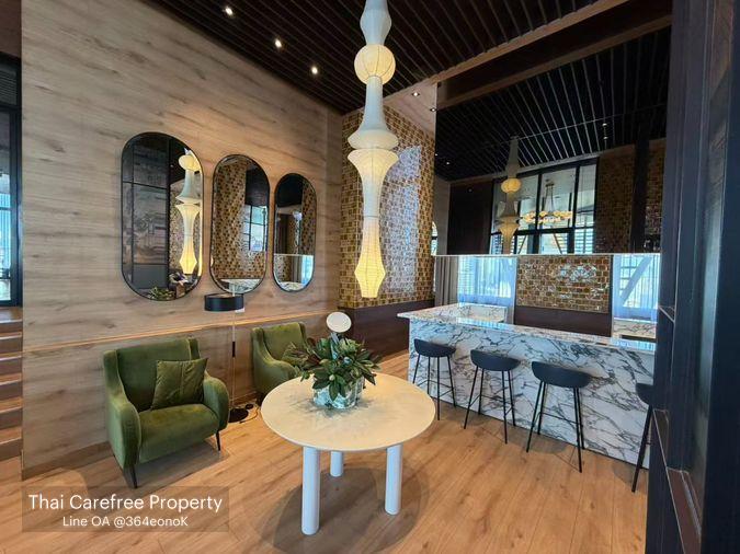 picture Noble State 39 2 Bedroom THB 65,000/month Combined from two 35 sqm one-bedroom units, huge living room - 15/18