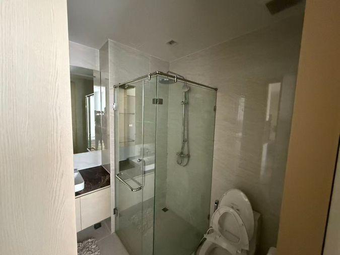 picture Noble State 39  2 Bedroom THB 65,000/month  Combined from two 35 sqm one-bedroom units, huge living room - 9/18