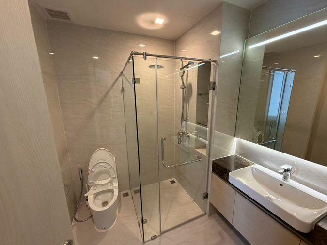picture Noble State 39  2 Bedroom THB 65,000/month  Combined from two 35 sqm one-bedroom units, huge living room - 6/18