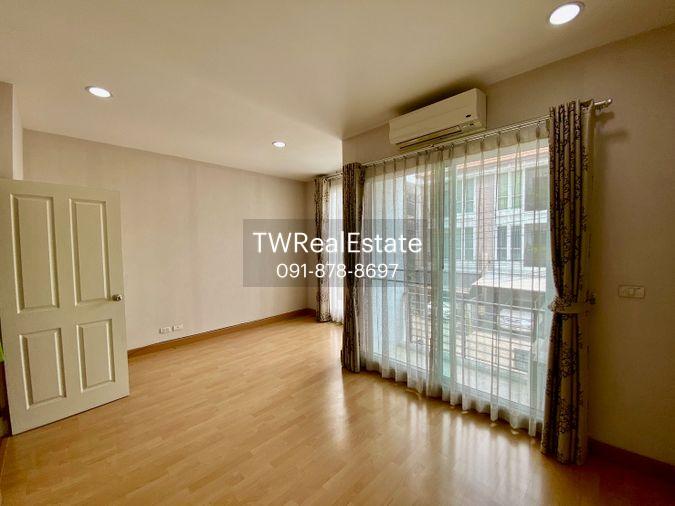 รูป ขายทาวน์โฮม 3 ชั้น บ้านกลางเมือง ลาดพร้าว 87 | บ้านเปล่า แต่งได้ตามสไตล์ | ทำเลเมือง เดินทางสะดวก - รูปที่ 18/40
