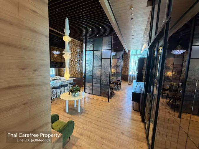 picture Noble State 39 2 Bedroom THB 65,000/month Combined from two 35 sqm one-bedroom units, huge living room - 13/18