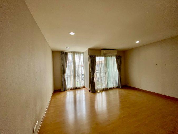 รูป ขายทาวน์โฮม 3 ชั้น บ้านกลางเมือง ลาดพร้าว 87 | บ้านเปล่า แต่งได้ตามสไตล์ | ทำเลเมือง เดินทางสะดวก - รูปที่ 15/40