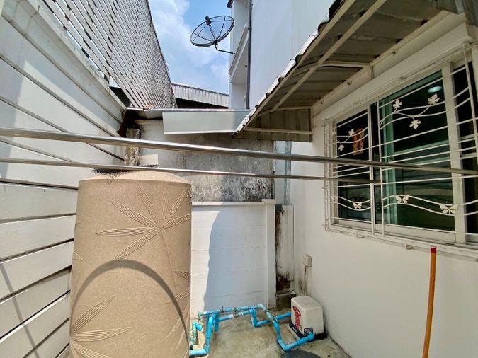 รูป ขายทาวน์โฮม 3 ชั้น บ้านกลางเมือง ลาดพร้าว 87 | บ้านเปล่า แต่งได้ตามสไตล์ | ทำเลเมือง เดินทางสะดวก - รูปที่ 37/40