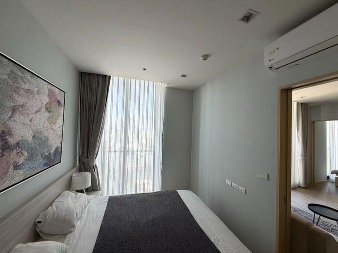 picture Noble State 39  2 Bedroom THB 65,000/month  Combined from two 35 sqm one-bedroom units, huge living room - 10/18