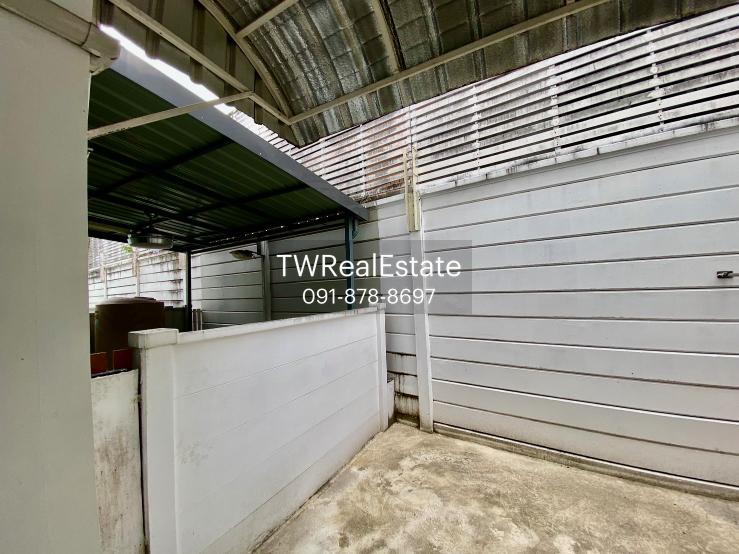 รูป ขายทาวน์โฮม 3 ชั้น บ้านกลางเมือง ลาดพร้าว 87 | บ้านเปล่า แต่งได้ตามสไตล์ | ทำเลเมือง เดินทางสะดวก - รูปที่ 40/40