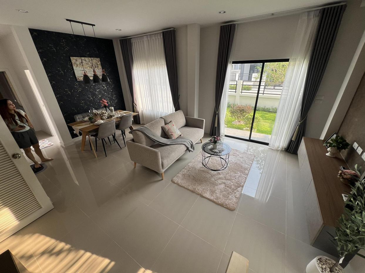 picture 4 Bedroom Modern Family Home North Pattaya - 2/15