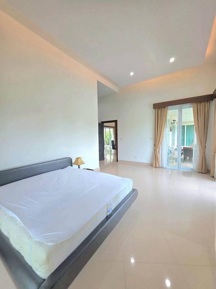 รูป Pool View Villa 3 Bedroom for sale Huai Yai Pattaya - รูปที่ 16/20
