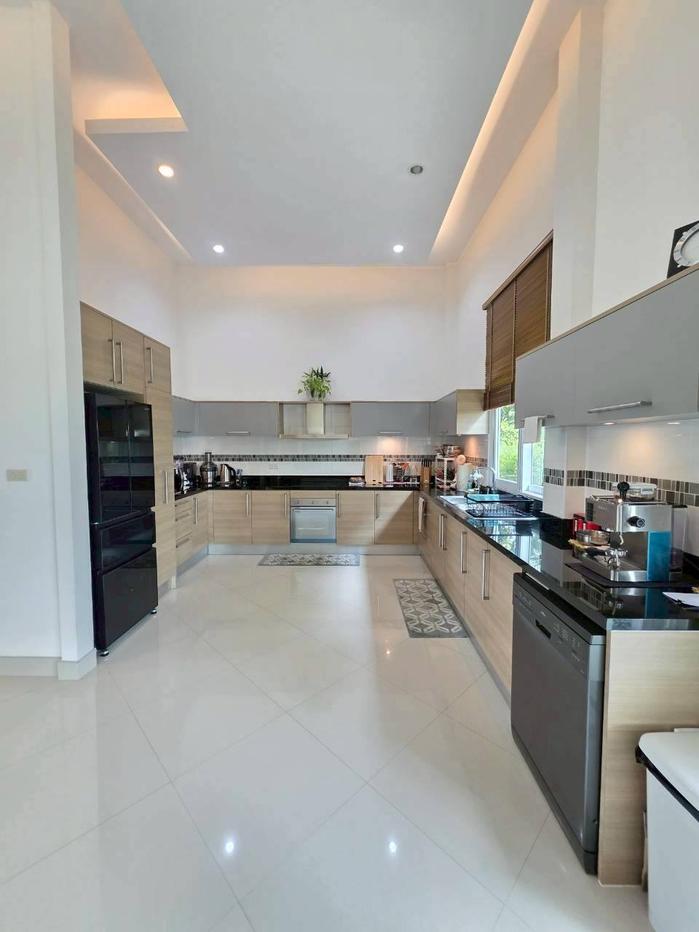รูป Pool View Villa 3 Bedroom for sale Huai Yai Pattaya - รูปที่ 11/20