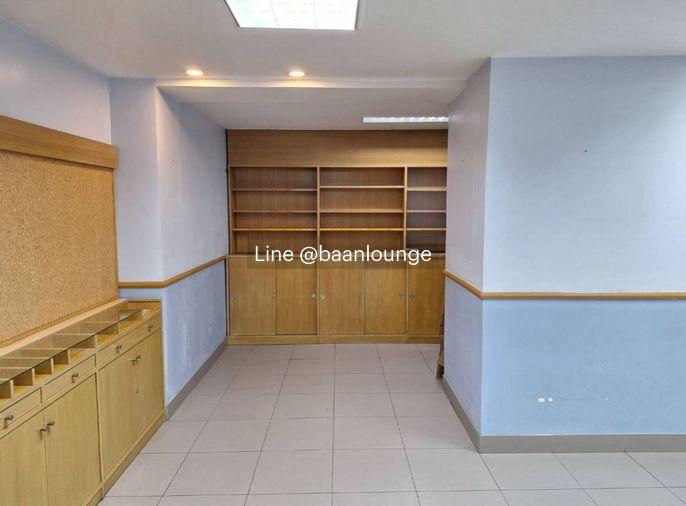 picture Phayathai Plaza near BTS Phaya Thai and Airport Link Ratchathewi. - 4/5