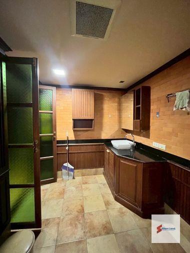 picture RS5230 Condo for Rent: State Tower Silom, near BTS Saphan Taksin - 16/17