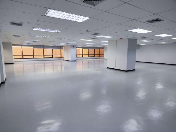 picture Phaholyothin Place Building  Size 342.25 square meters - 3/5