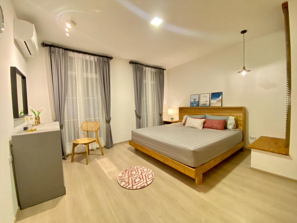 picture For Rent: New Townhome at Indy 4 Bangna KM.7, near Mega Bangna (Rt-01) - 10/17