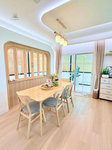 picture Urgent Sale 📍 Prestige Future-Rangsit 📍 4 Bedrooms, 3 Bathrooms, Fully Furnished and Equipped. - 7/11