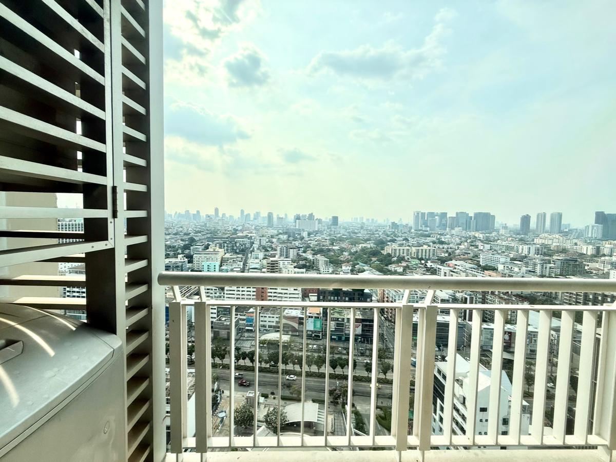 รูป ราคาดี❗️ขาย  Condo "𝐑𝐡𝐲𝐭𝐡𝐦 𝐑𝐚𝐭𝐜𝐡𝐚𝐝𝐚"  ชั้นสูง วิวสวย  1 ห้องนอน ขนาด 46 ตรม. [260135] - รูปที่ 10/10