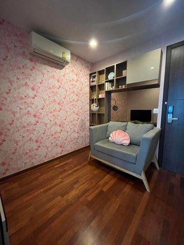 picture ✨ Beautiful, cozy room — very livable, great location, excellent price | Code DS2106 Line : @Dstay - 2/7