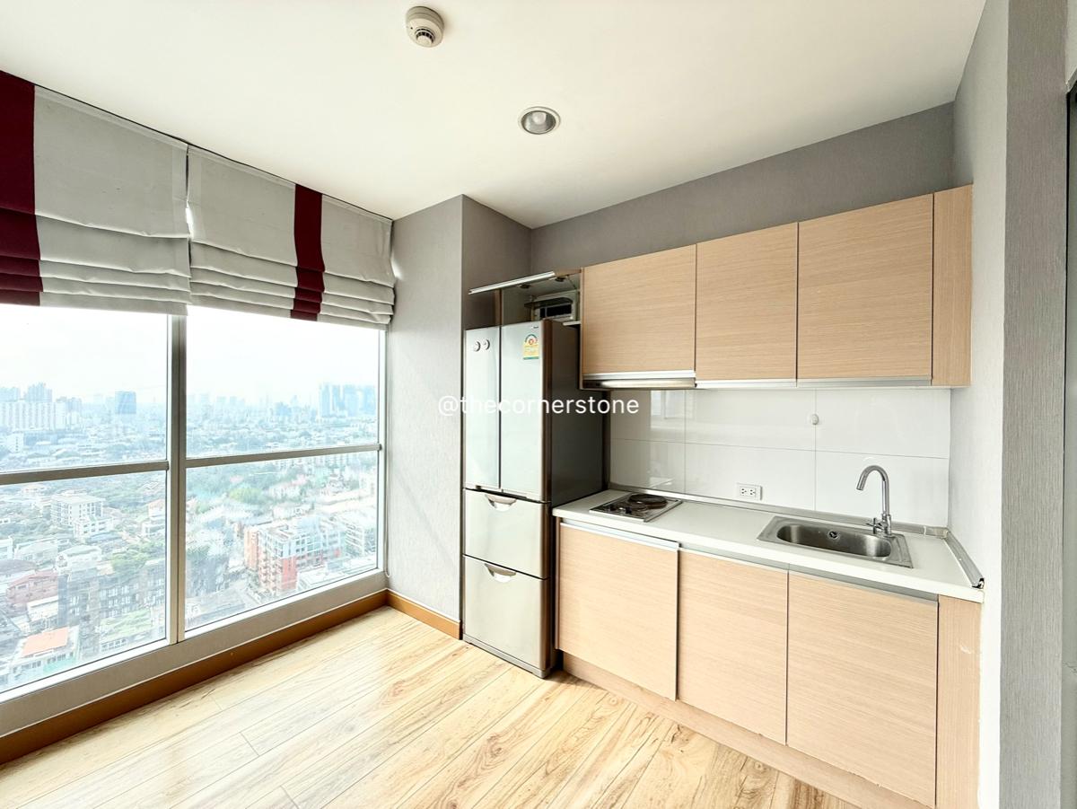 รูป ราคาดี❗️ขาย  Condo "𝐑𝐡𝐲𝐭𝐡𝐦 𝐑𝐚𝐭𝐜𝐡𝐚𝐝𝐚"  ชั้นสูง วิวสวย  1 ห้องนอน ขนาด 46 ตรม. [260135] - รูปที่ 7/10
