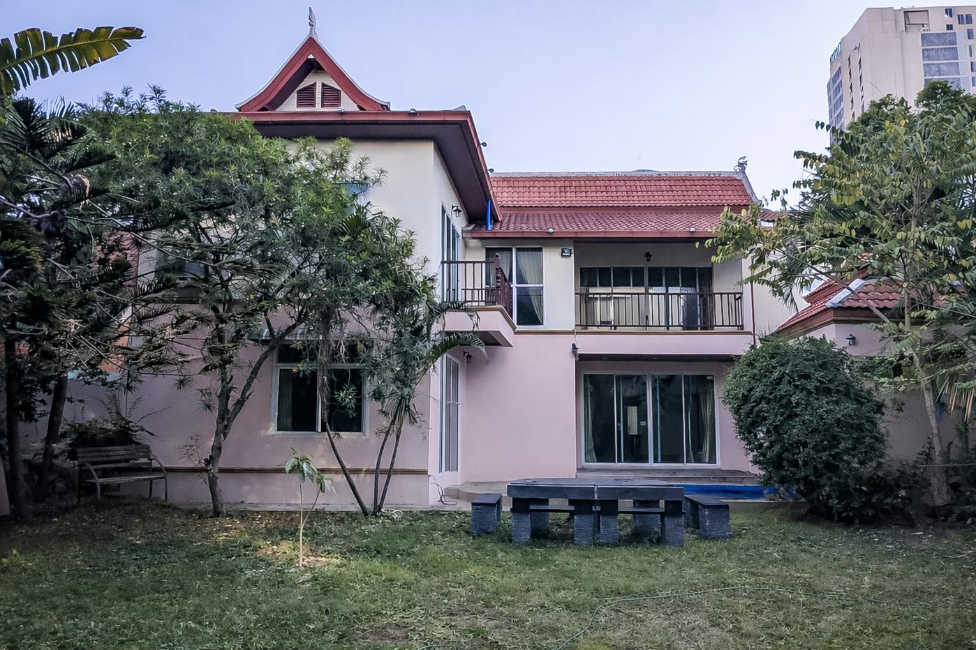 รูป House with Private Pool for Rent in Pratumnak Hill - รูปที่ 18/20