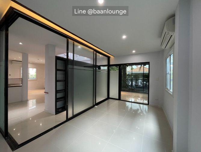 รูป ขายบ้าน ซอยนาคนิวาส 15 ลาดพร้าว โชคชัย 4 2 ชั้น บ้านหันหน้าทางทิศเหนือ - รูปที่ 11/15